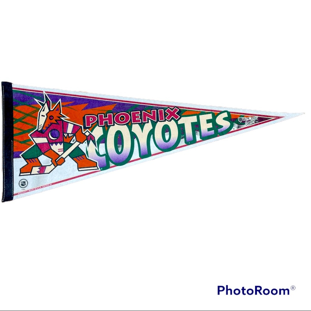 Vintage WinCraft Phoenix Coyotes NHL Hockey Pennant